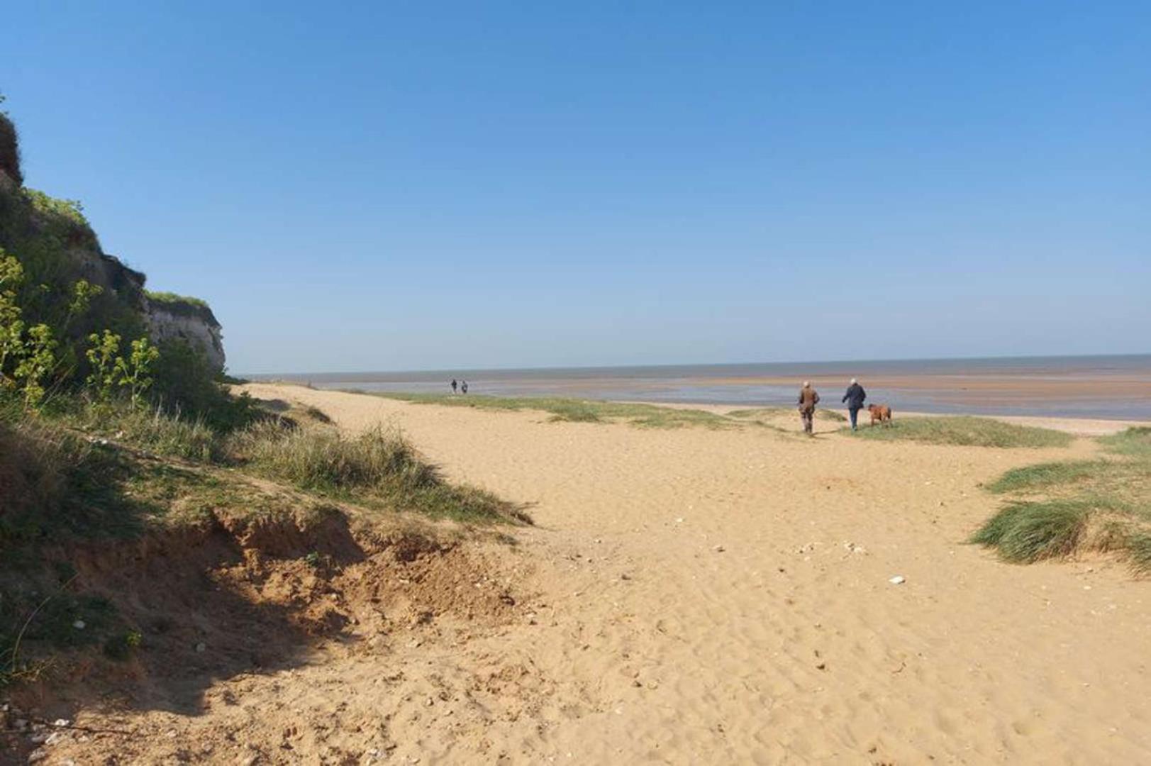 Gone To The Beach Flat 1 Ханстантон Экстерьер фото